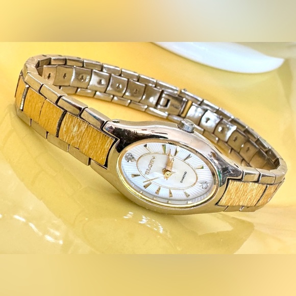 Vintage Elgin Diamond Quartz Two Tone Watch—Working - Picture 7 of 10